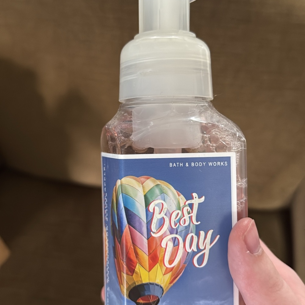 Bath & Body Works Best Day Foaming Hand Soap